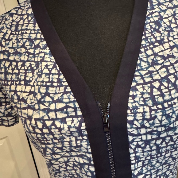 Tory Burch Patterned Short Sleeve Dress - Picture 3 of 3